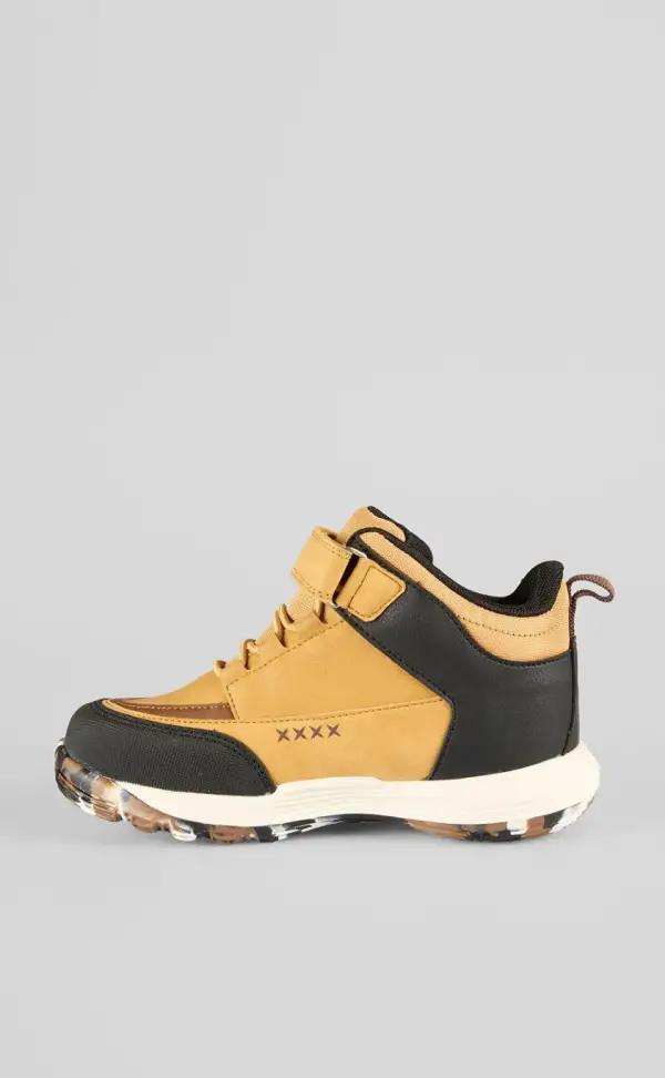 ERKEK ÇOCUK AYAKKABI 